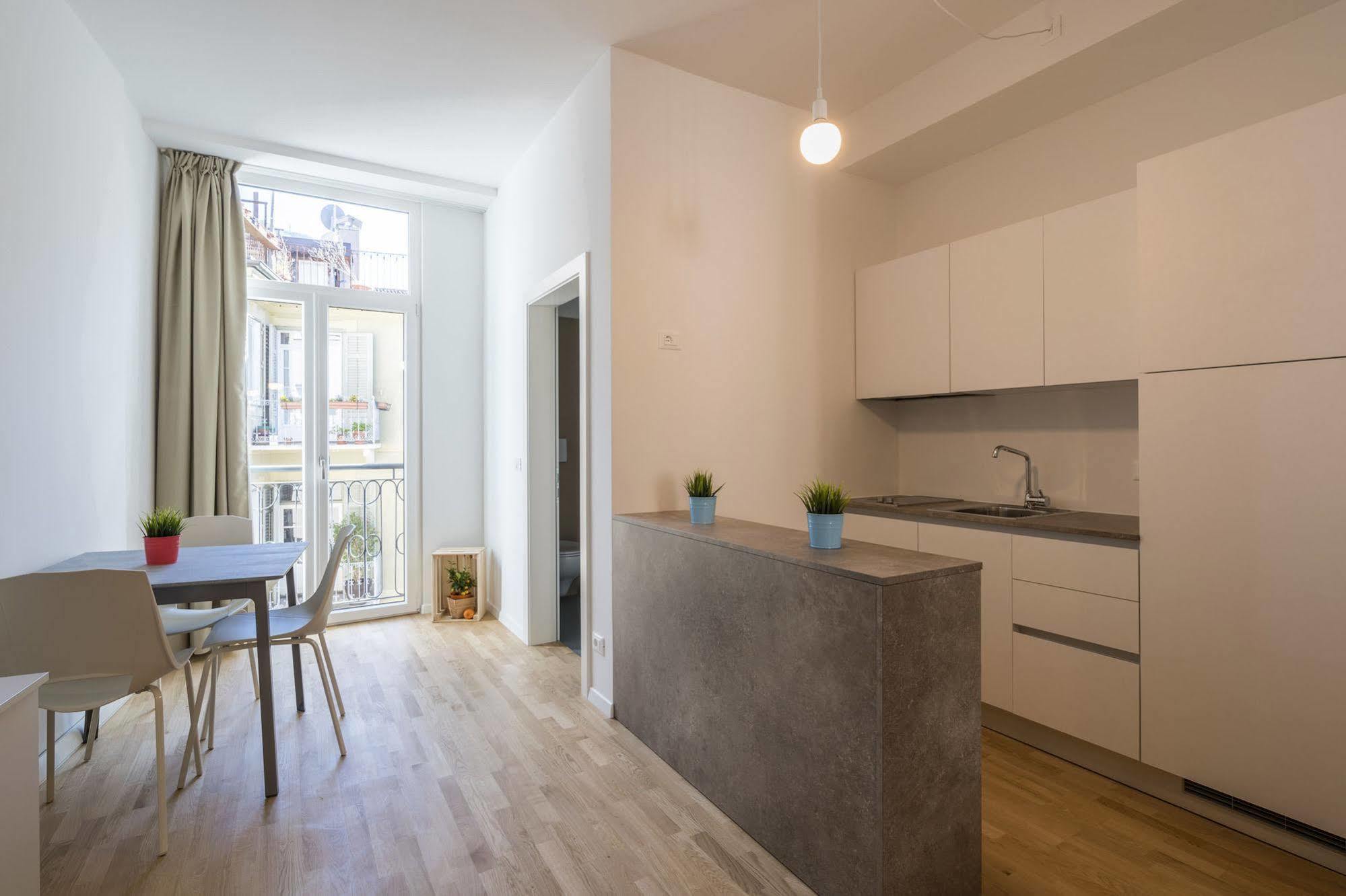 Stay Cooper L Capitol Rooms Bozen Exterior foto